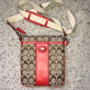 COACH CROSSBODY (LIKE NEW!!!)